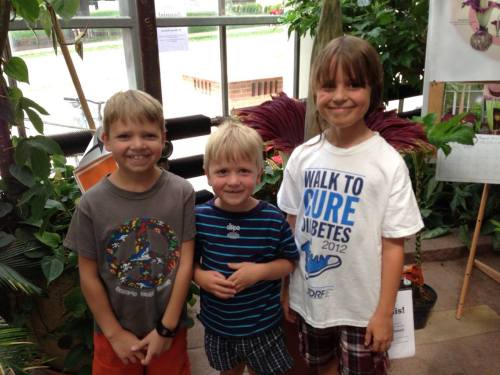 Great kids! That's Robbie on the left, with the peace shirt.